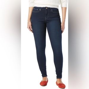 Levi’s Skinny Mid-Rise Dark Wash Jeans | 14S | NWT